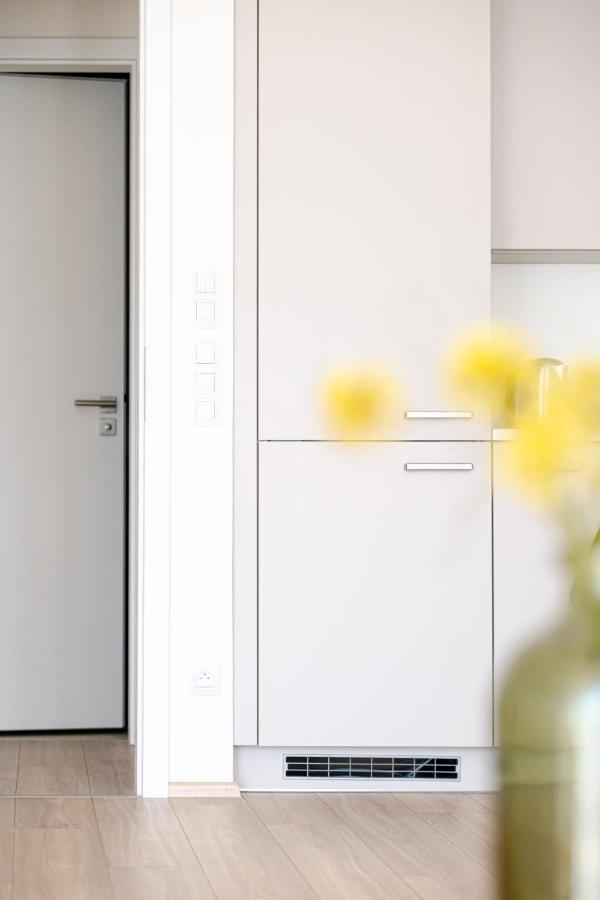 Newly Built Apartment In Vibrant Neighbourhood Prague Exterior photo